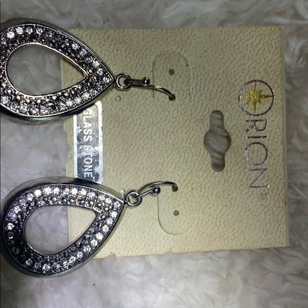 Rhinestone earrings - Picture 2 of 3
